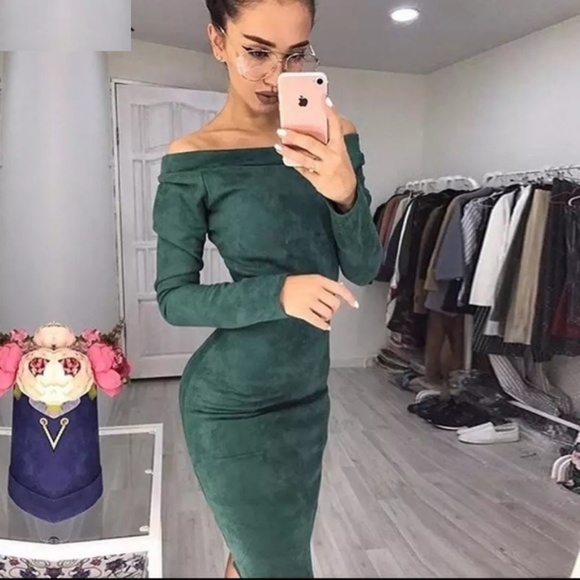 Dresses & Skirts - Suede Long Sleeve Off Shoulder Midi Dress in Green